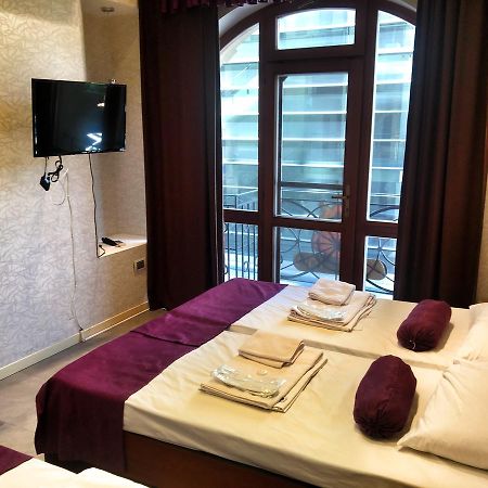 Hostel Inn Hotel&Hostel バクー エクステリア 写真