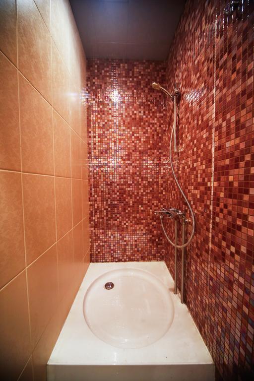 Hostel Inn Hotel&Hostel バクー エクステリア 写真