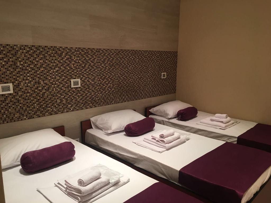 Hostel Inn Hotel&Hostel バクー エクステリア 写真