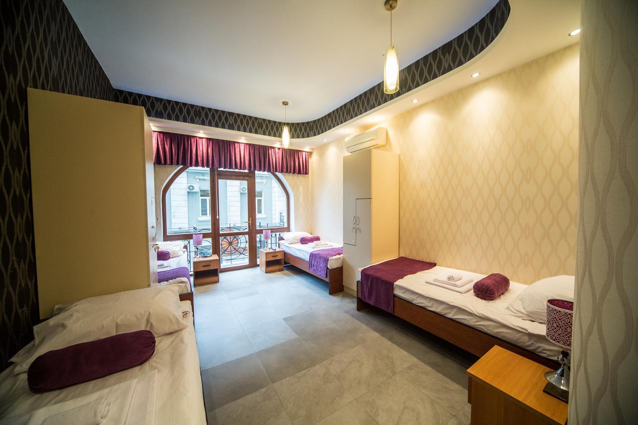 Hostel Inn Hotel&Hostel バクー エクステリア 写真