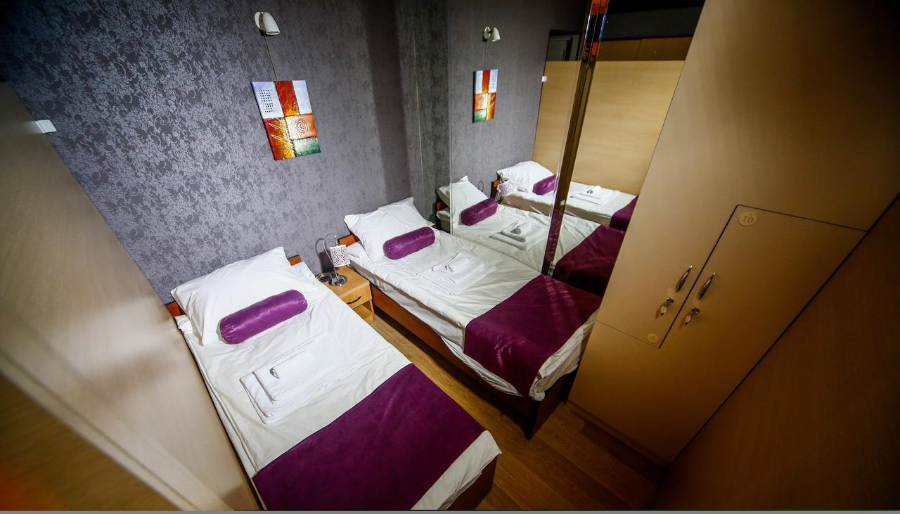 Hostel Inn Hotel&Hostel バクー エクステリア 写真