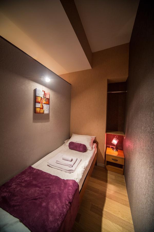 Hostel Inn Hotel&Hostel バクー エクステリア 写真