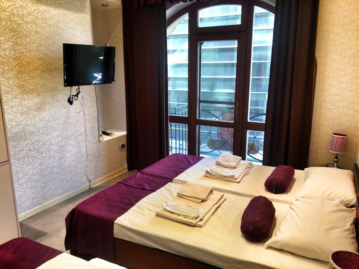 Hostel Inn Hotel&Hostel バクー エクステリア 写真