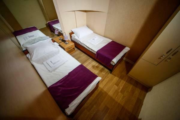 Hostel Inn Hotel&Hostel バクー エクステリア 写真