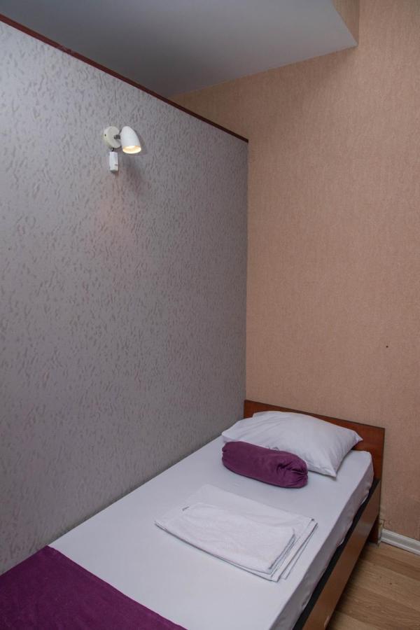 Hostel Inn Hotel&Hostel バクー エクステリア 写真
